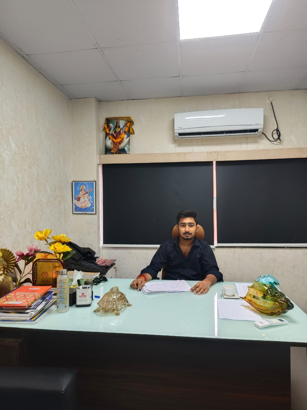 Director 2